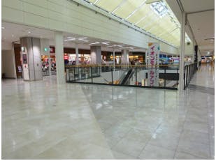 【イオンモール川口前川】アスビー前ブリッジの画像