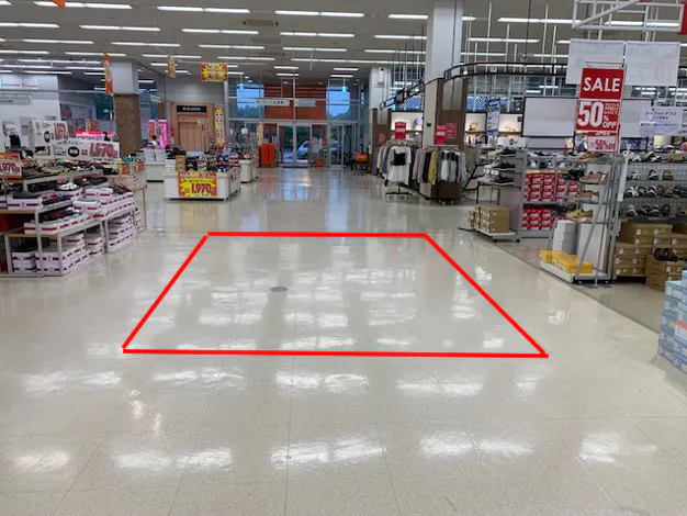 【イオンタウン天理】セールスプロモーションやポップアップストアに適した視認性の高いイベントスペース(アスビー横)