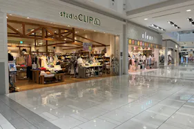 【イオンモール大和郡山】1階スタディオクリップ前
