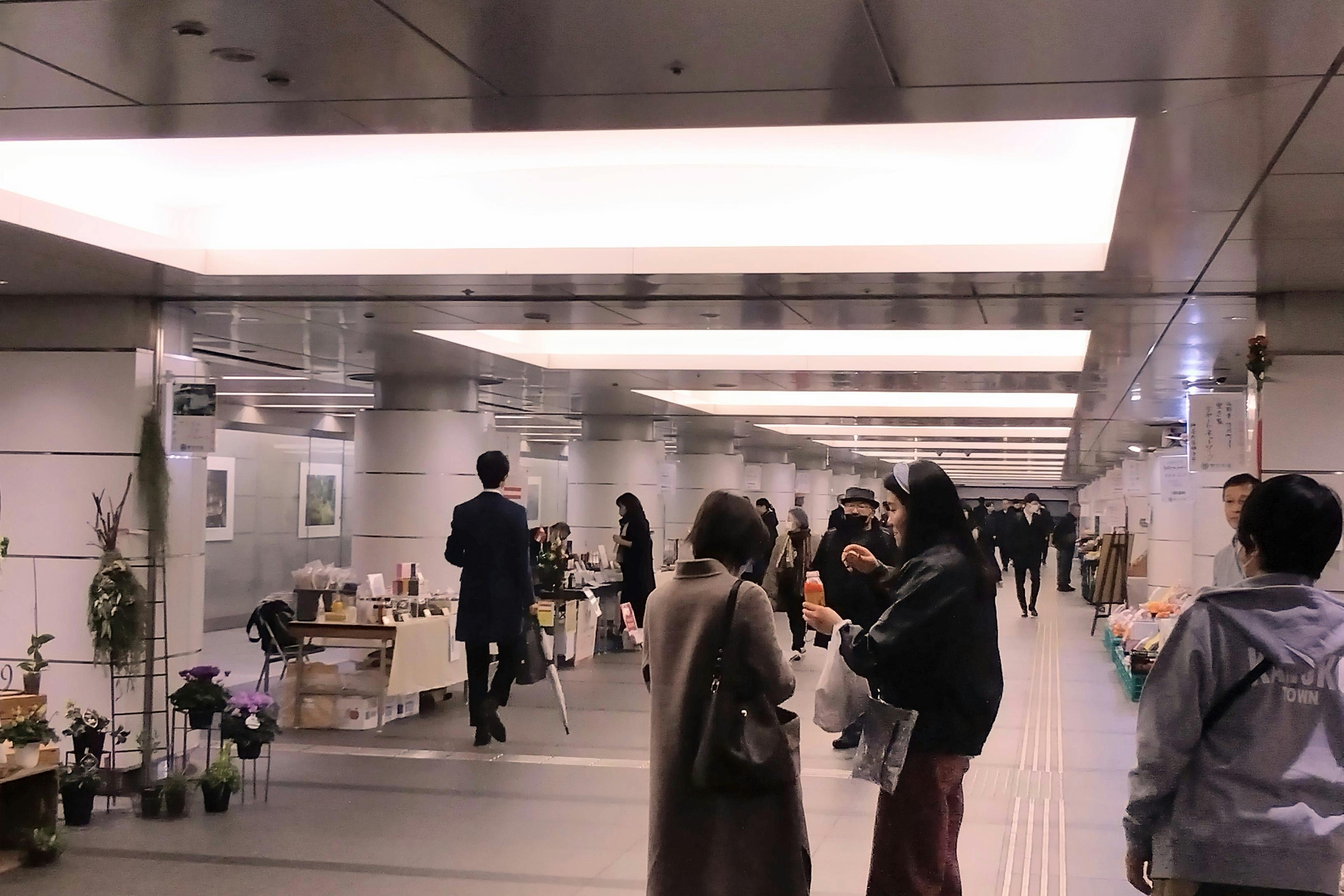 丸の内行幸マルシェの様子5