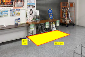 【スーパーセンタートライアル上三緒店】Ⓑ食物販やPR活動に最適な店内「サッカー台横 イベントスペース」