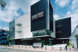 【ユナイテッド・シネマとしまえん(車両展示用)】展示会やプロモーションに活用できる映画館のイベントスペース