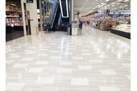 【イオンモール京都五条】1F イオン南入口(エスカレーター側)