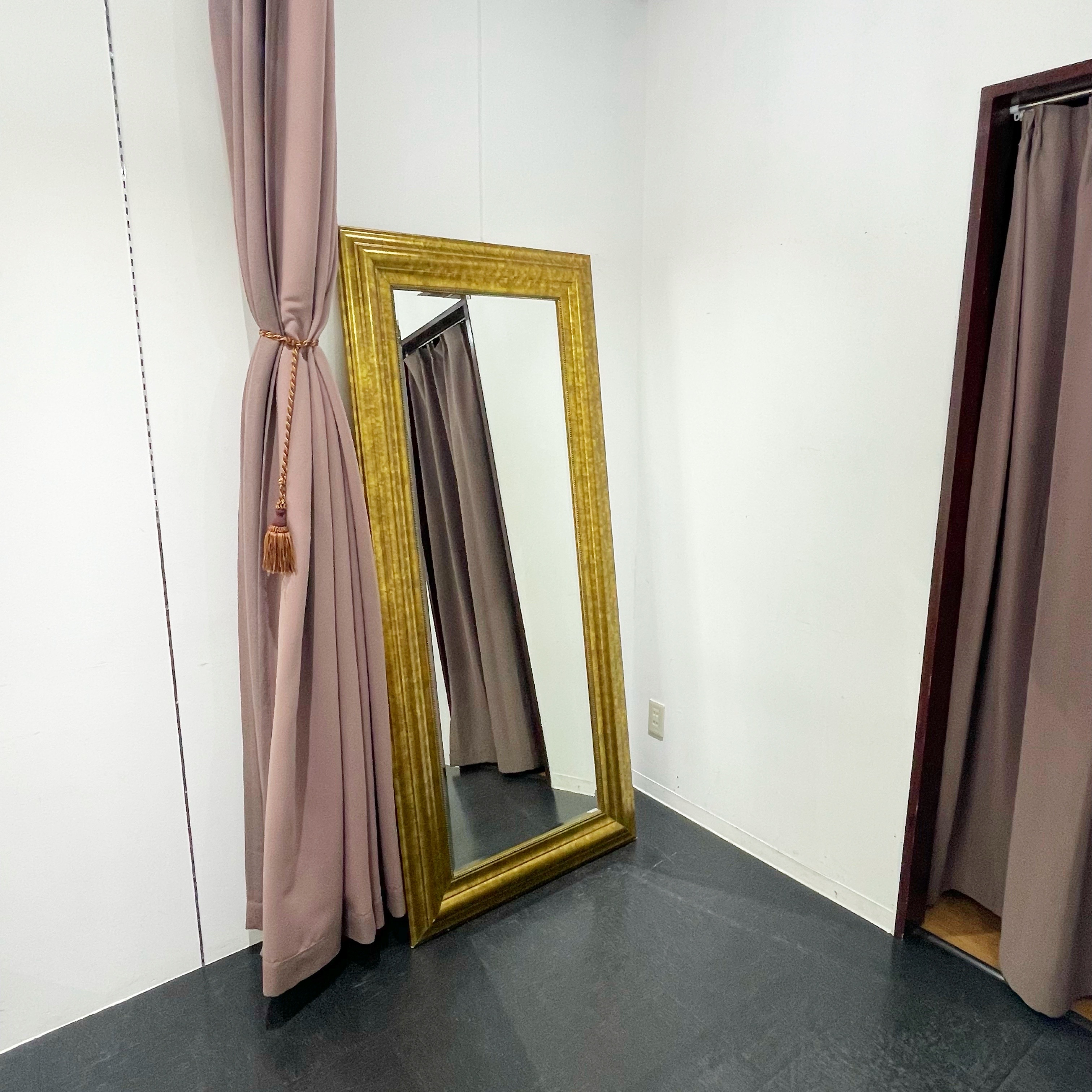 【中目黒駅5分】ポップアップストアや展示会に適したスタイリッシュなレンタルスペース