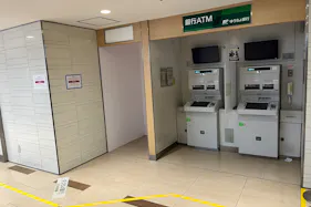 【京急百貨店】京急百貨店1階「ローソン」前(ATM跡地)