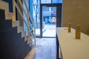 【周年記念価格!!/堀江公園すぐ/アメ村三角公園徒歩5分】路面店/天井高5.5m/ポップアップストアや展示会に!姿見やハンガーラックなど無料貸出什器あり