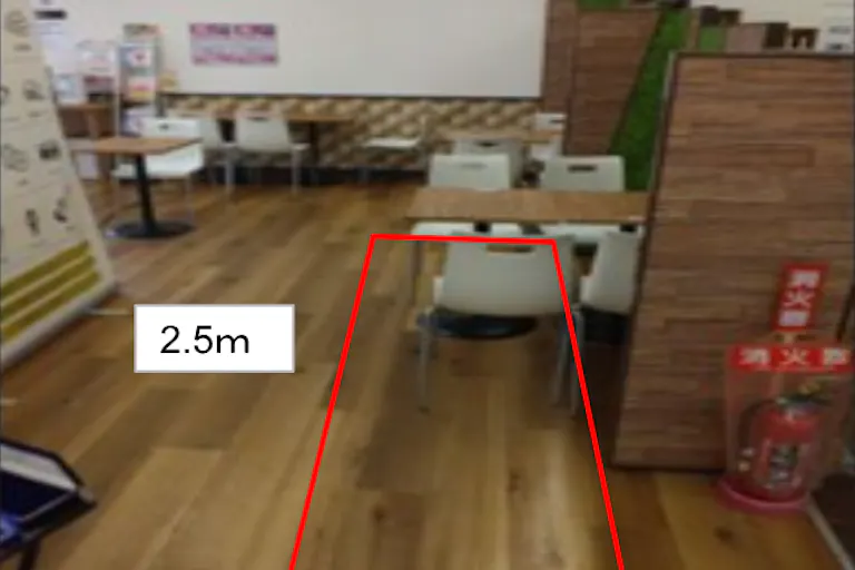 【マックスバリュ白鷹】出入口横 販促プロモーションや物販に最適なスーパー店内催事イベントスペースの画像1