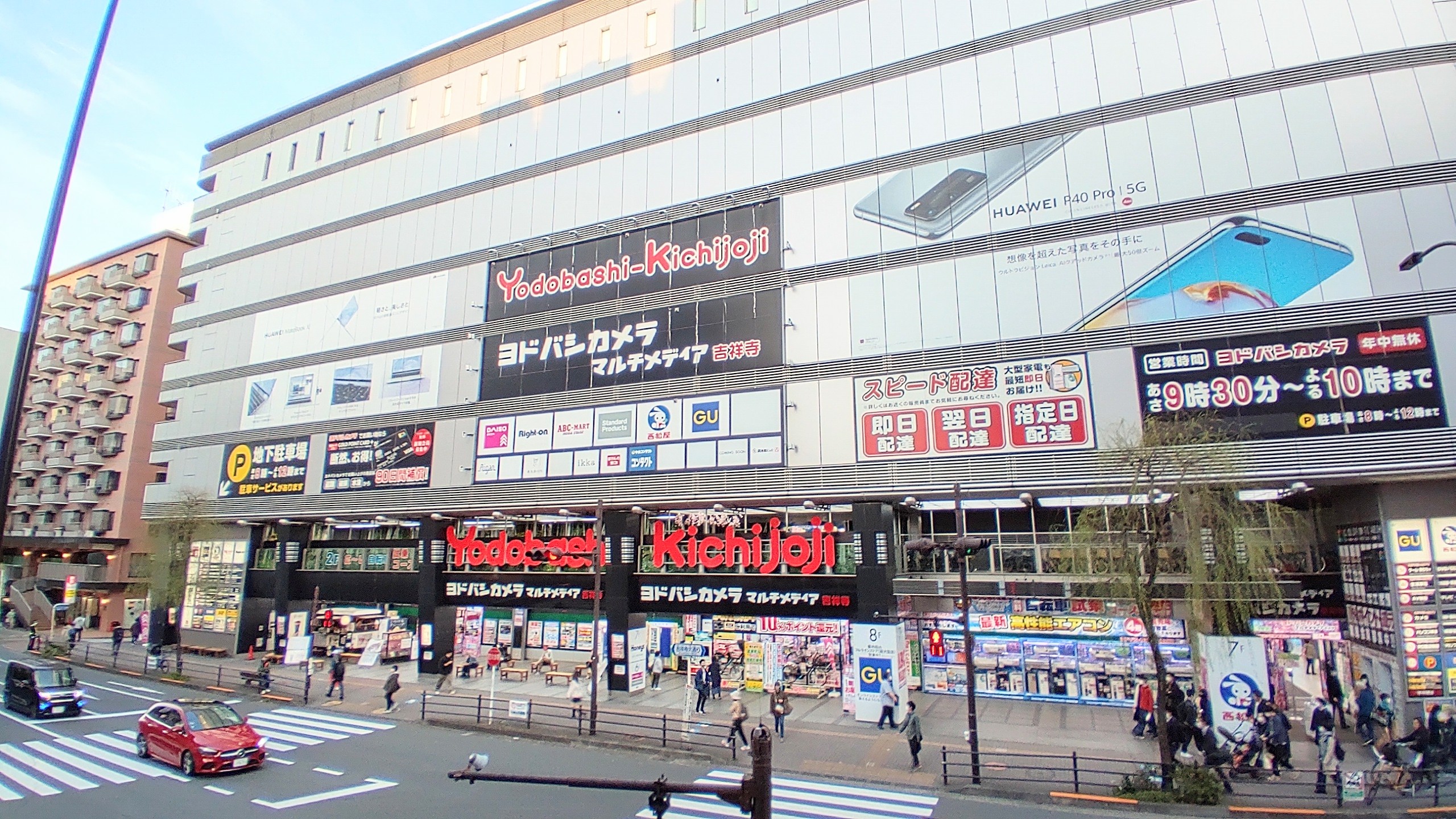 【ヨドバシ吉祥寺】新商品のサンプリングや販売促進プロモーションイベント、キッチンカーでの出店に最適なエントランス横のイベントスペースの画像6