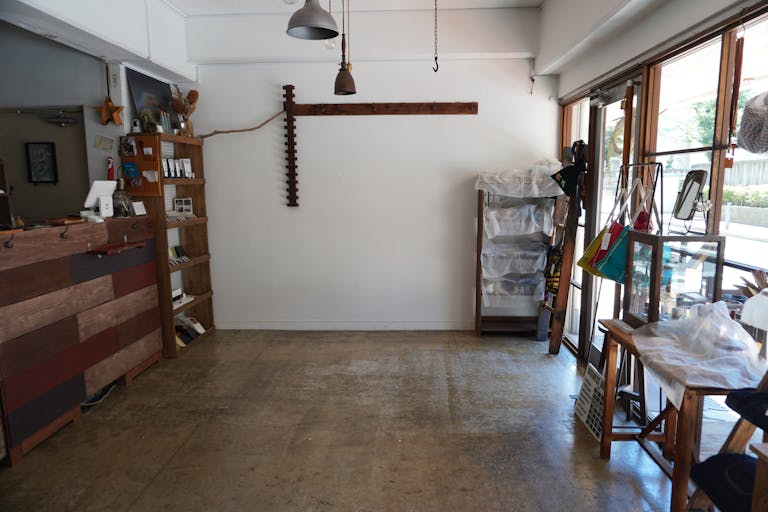 【桜木町駅5分】物撮りやポートレート等の撮影用途に最適な自然光でナチュラルな雰囲気が特徴的な撮影スタジオの画像2