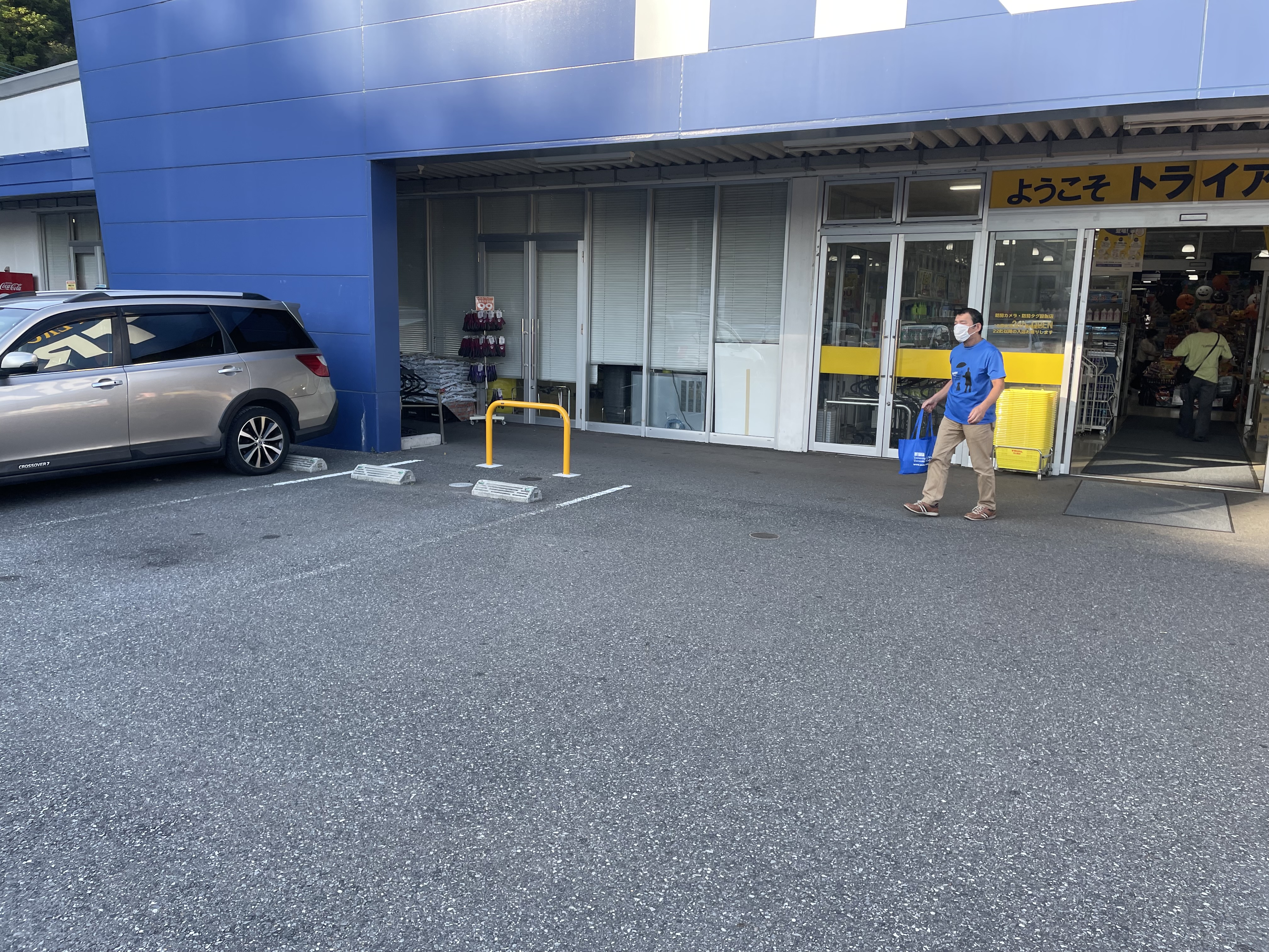 【スーパーセンタートライアル佐世保大和店】キッチンカー（調理営業）出店限定/屋外スペース