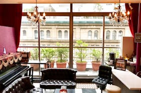 【日本橋駅5分】ダンスやヨガのワークショップに最適なアンティーク調のイベントスペース