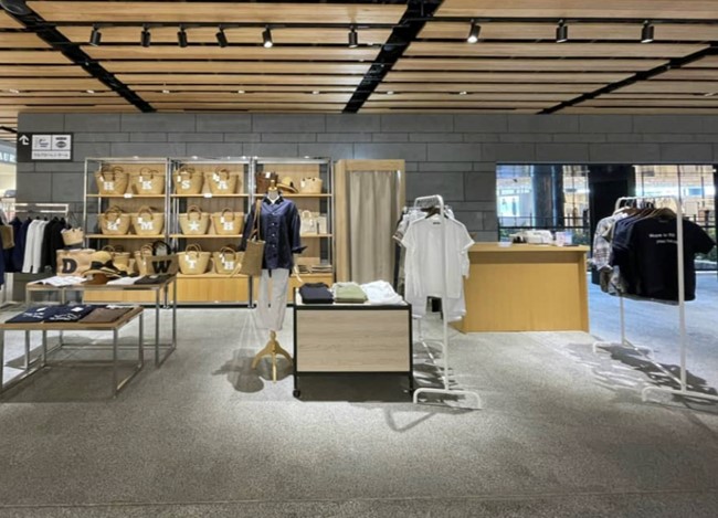 【アミュプラザくまもと】AMU2階 滝前イベントスペース