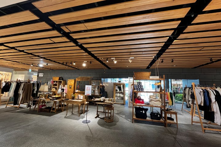 【アミュプラザくまもと】AMU2階 滝前イベントスペース