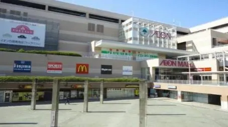 【イオンモール八千代緑が丘】各種プロモーションや物販、食物販のポップアップストアに最適なローズ広場スペース