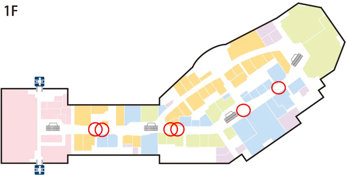 【イオンモール新利府】モール内広告 層間 デジタルサイネージ
