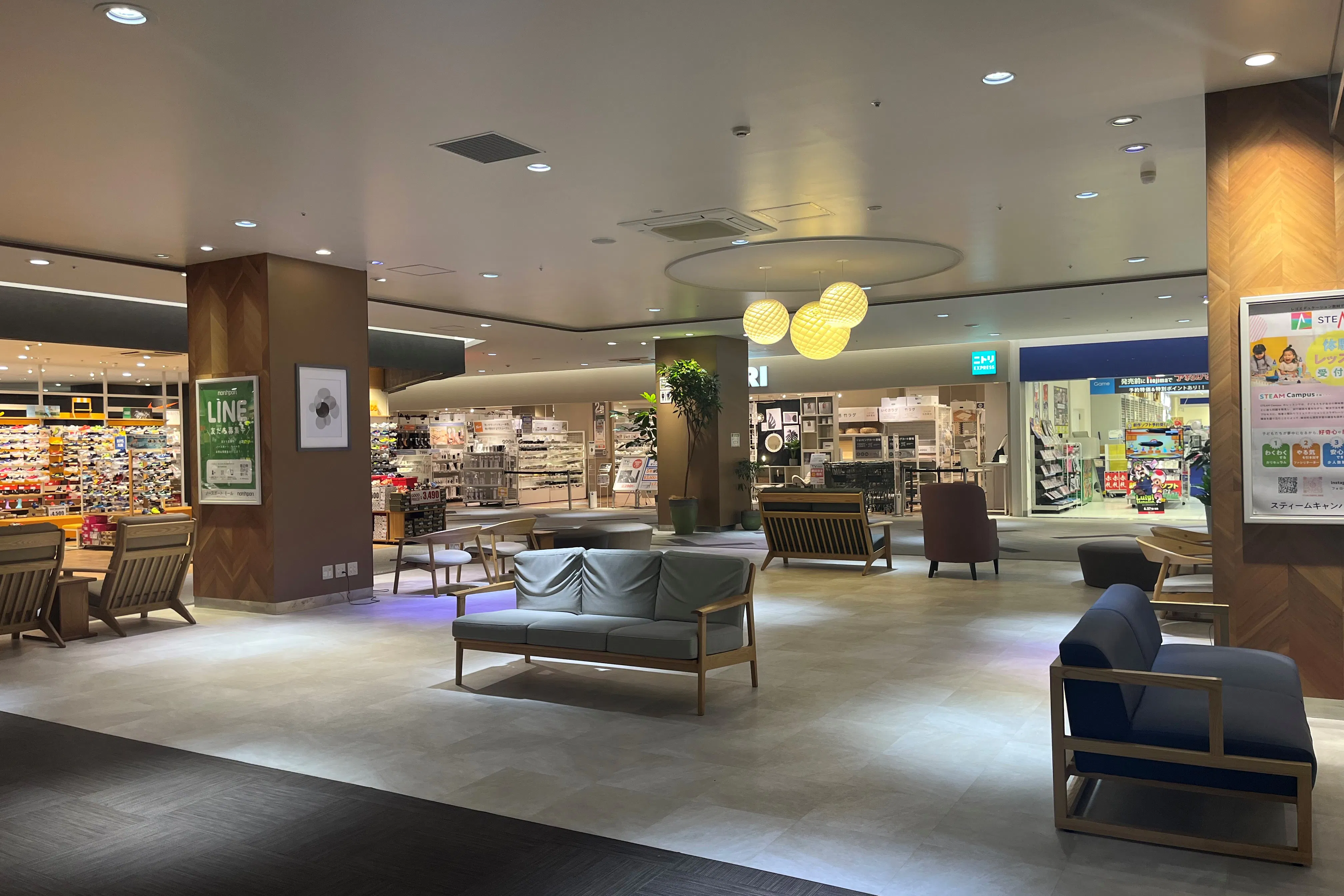 【ノースポート・モール】「4F-1区画(ノジマ前)」ポップアップストアやプロモーションに適したエスカレーター前イベントスペース