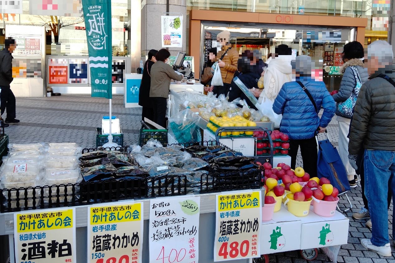 【錦糸町マルイ】1階 店頭 広告・ステージA【物販・食物販・PR】国道14号面した人通りの多い屋外スペース