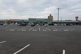 【ドラッグ&フレッシュトライアル上峰店】キッチンカー(調理営業)出店限定/屋外スペース