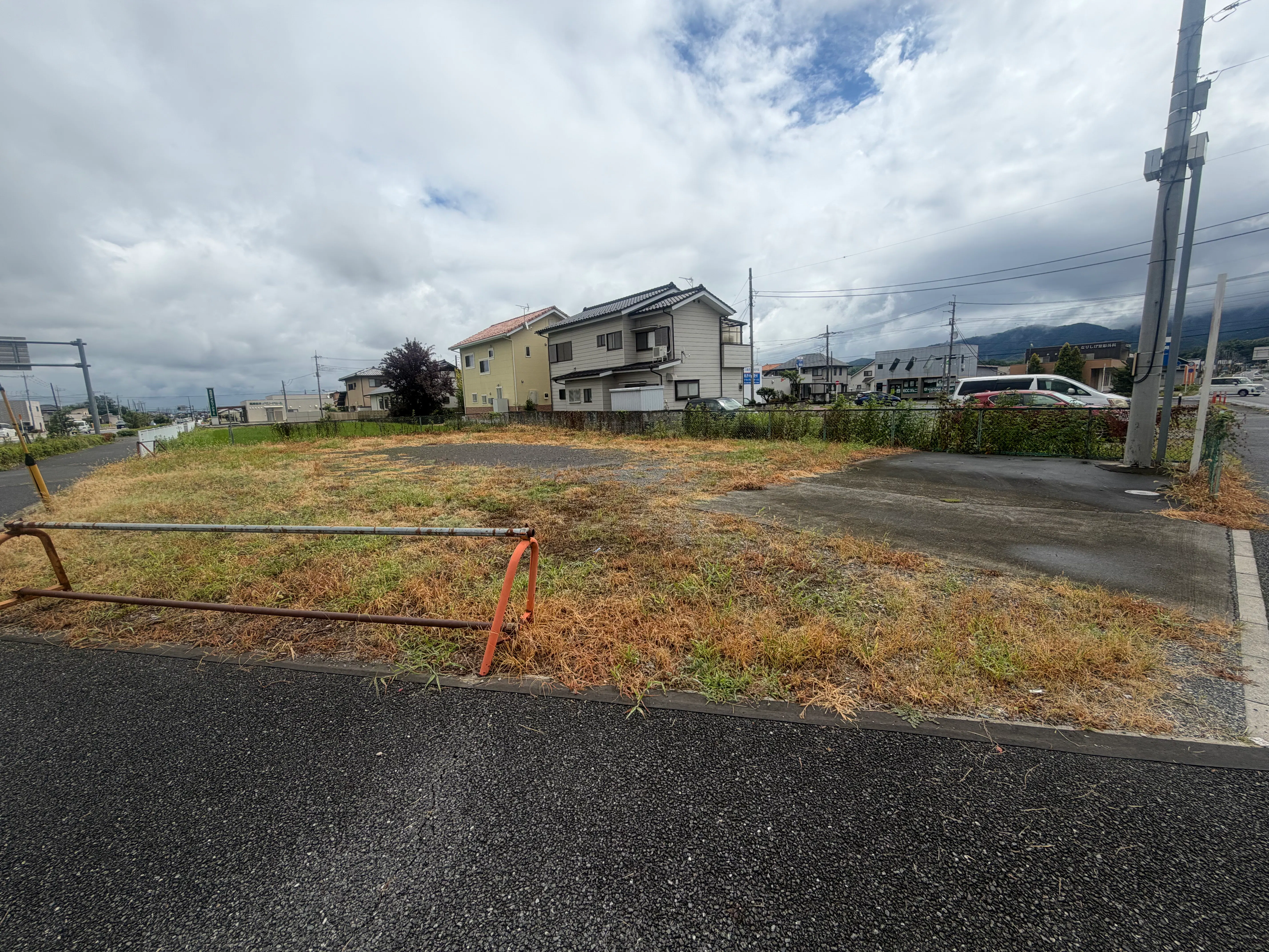 【高崎市吉井町】国道254号沿い交差点角地の300㎡屋外イベントスペースの画像