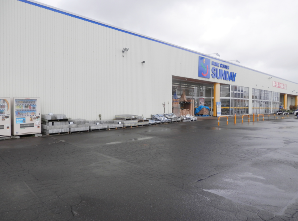 【サンデー柏店】屋外駐車場　キッチンカーの出店に最適なホームセンター内駐車場の屋外イベントスペース