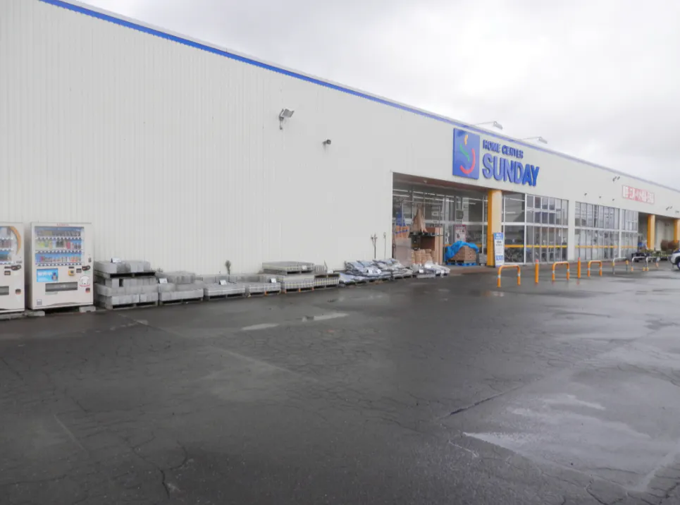 【サンデー柏店】屋外駐車場　キッチンカーの出店に最適なホームセンター内駐車場の屋外イベントスペース