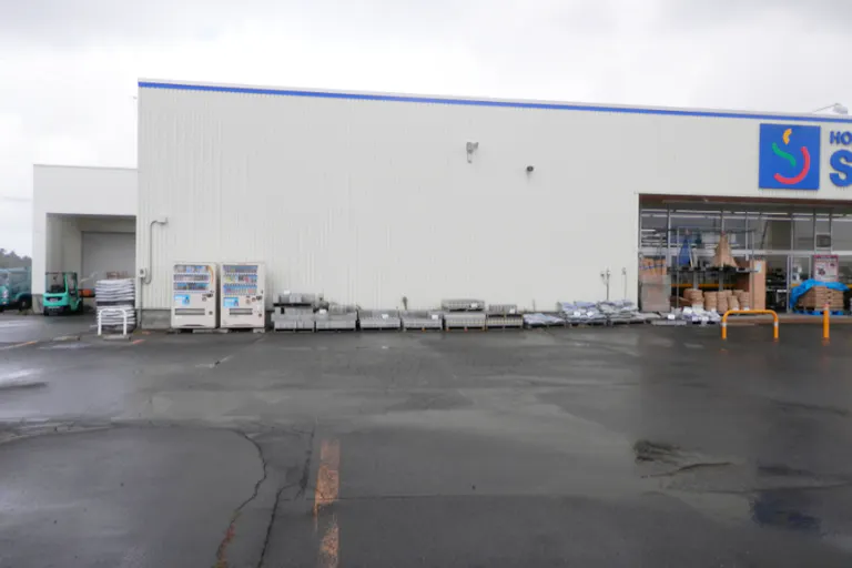 【サンデー柏店】屋外駐車場 キッチンカーの出店に最適なホームセンター内駐車場の屋外イベントスペースの画像5