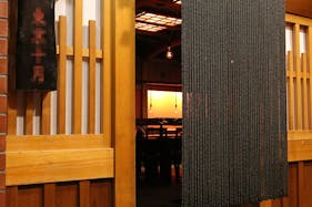 【表参道駅3分】ロケや撮影会等の撮影用途やイベント実施に最適な幻想的な和空間テイストのイベントスペース