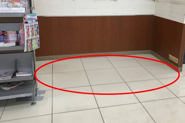 【西友 豊山店】1階レジ横 プロモーションや物販、食物販のポップアップストアに最適なスーパー店内催事イベントスペース