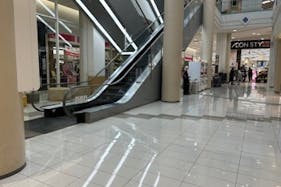 【イオンモール京都五条】1F 北エスカレーター横