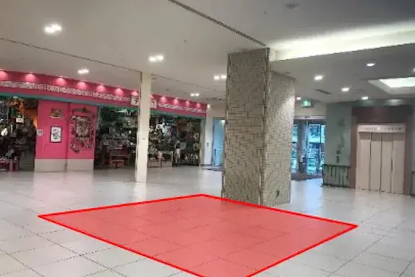 【あべのキューズモール】「⑦1F イトーヨーカドー(IY)前」ポップアップストアやプロモーション用途に適した店舗出入口前のイベントスペース