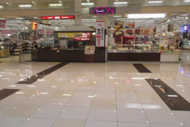 【イオンモール福岡】イーストコート横:イチリュウ前の画像1