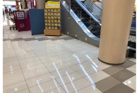 【イオンモール京都五条】1F インフォメーション横