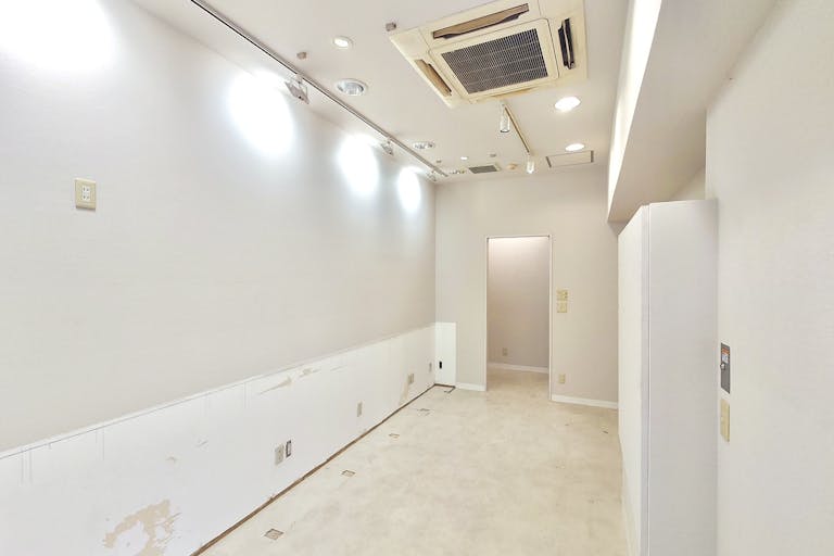 白を基調としたスペースです!