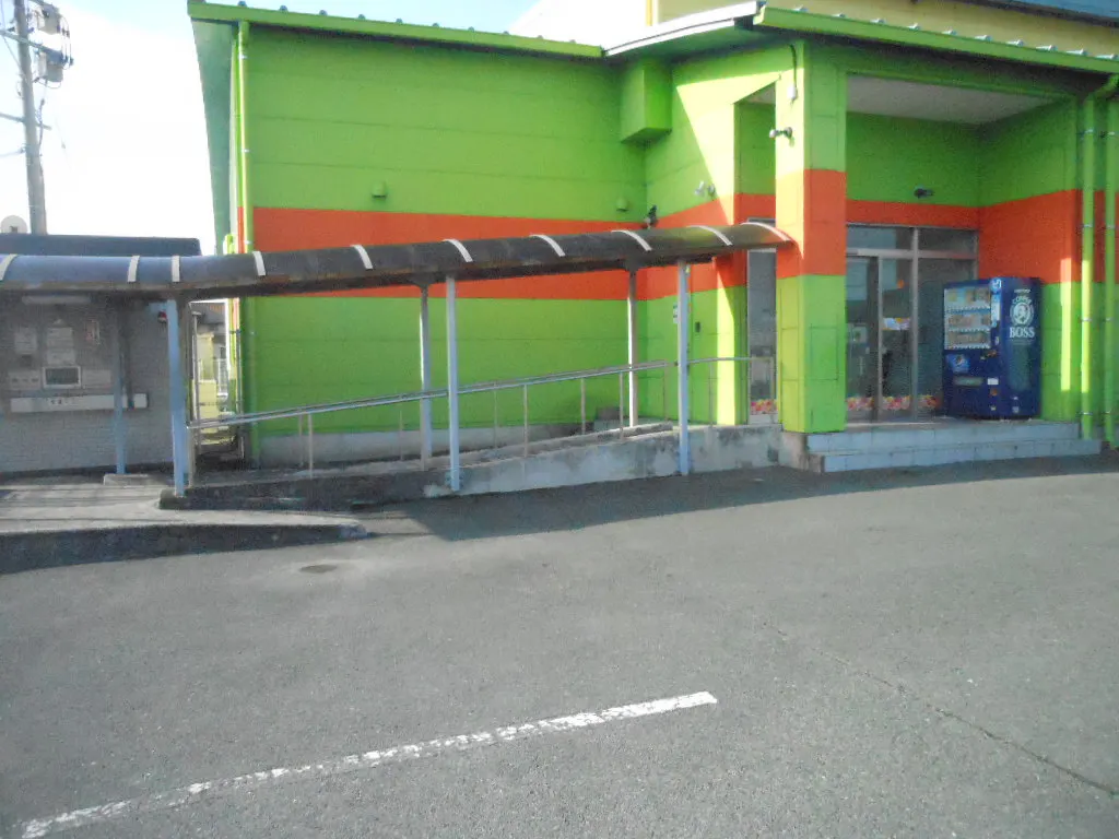 【夢屋大牟田店】キッチンカーやプロモーション等に最適なアミューズメント施設のイベントスペース