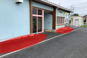 【ダイナム埼玉所沢店ゆったり館】キッチンカーやプロモーションイベントに最適なアミューズメント施設のイベントスペース