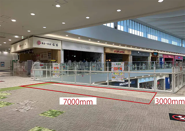 【イオンモールむさし村山】3F センターコートの画像