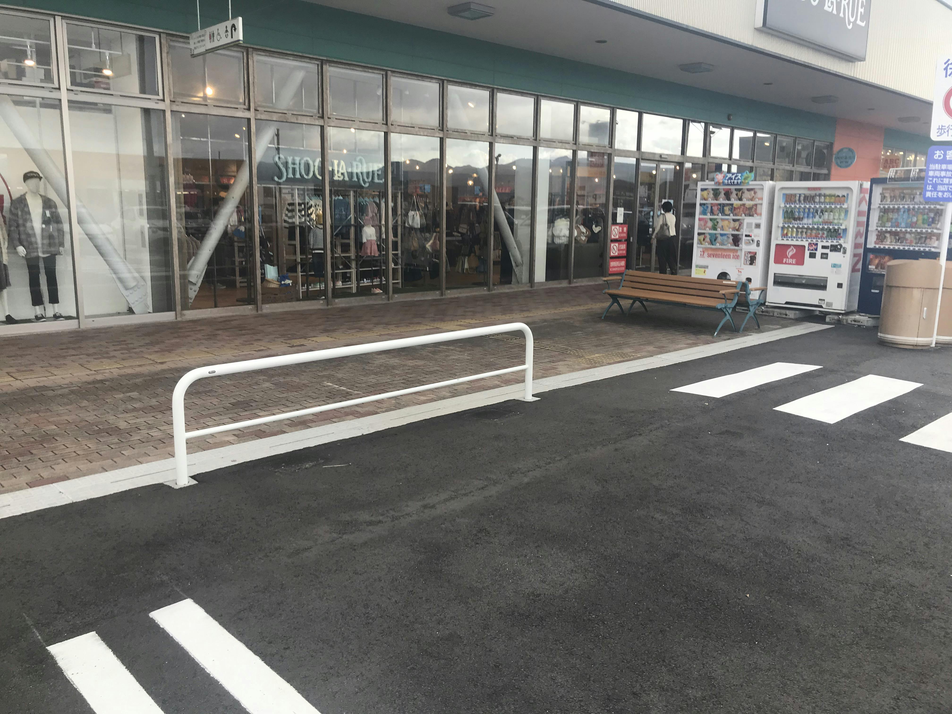 【フレスポ山形北】プロモーションやキッチンカー利用が可能な屋外スペース1