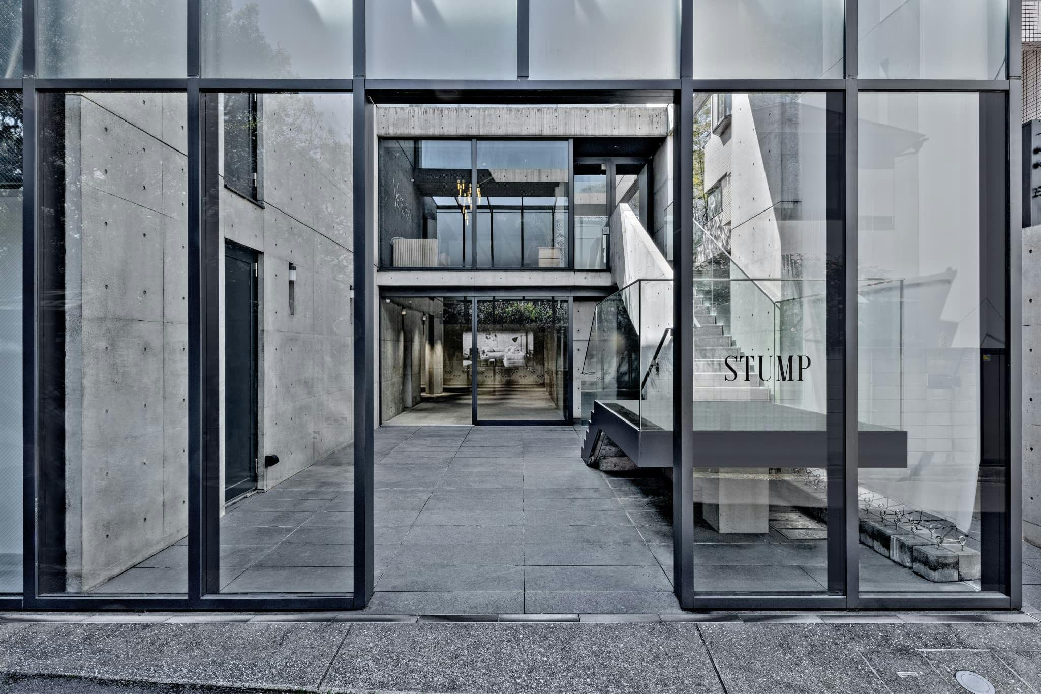 【表参道9分】南青山に佇む隠れ家のようなロケーション。Wi-Fi、音響、プロジェクター完備で展示会やイベント開催に最適です。