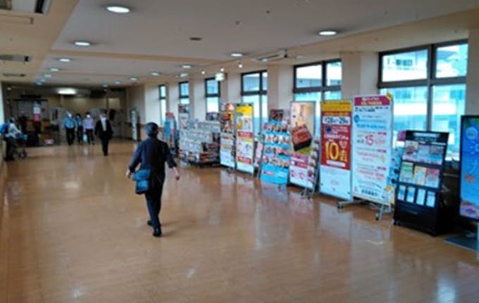 【イオンスタイル東戸塚】プロモーションに適した2F西武東戸塚SCとの連絡通路内のスペース