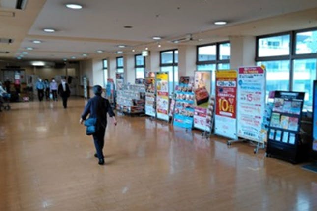 【イオンスタイル東戸塚】プロモーションに適した2F西武東戸塚SCとの連絡通路内のスペース