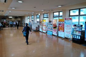 【イオンスタイル東戸塚】プロモーションに適した2F西武東戸塚SCとの連絡通路内のスペース