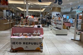 【マルイファミリー溝口】2階カレンダリウムD12【食物販・物販】駅直結のペデストリアンデッキ正面、目に留まりやすいスペース