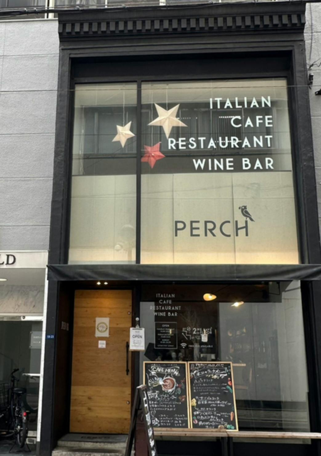 【心斎橋駅/長堀橋駅3分】ポップアップストア開催や展示会に最適な白を基調とした吹き抜けのモダン空間を演出できる路面店スペース※キャンペーン割引あり