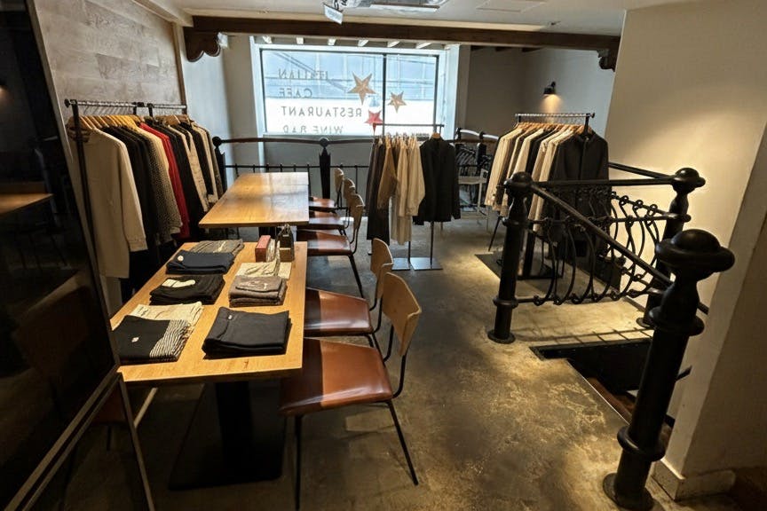 【心斎橋駅/長堀橋駅3分】ポップアップストア開催や展示会に最適な白を基調とした吹き抜けのモダン空間を演出できる路面店スペース※キャンペーン割引あり