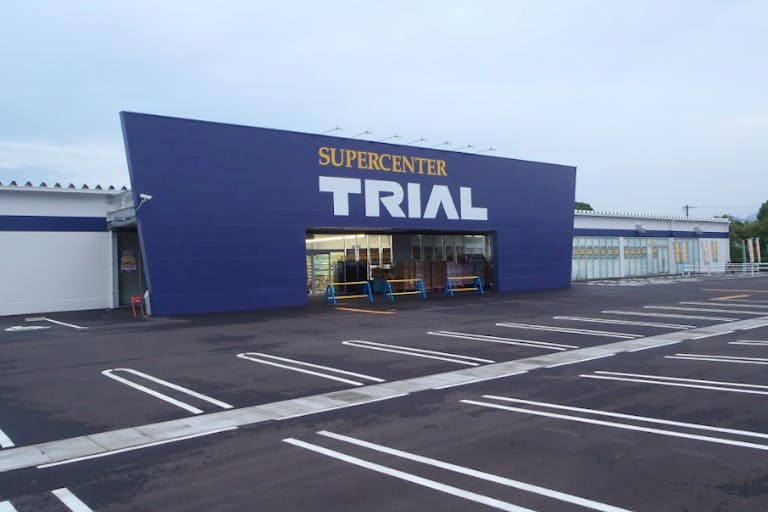 【スーパーセンタートライアル西都店】キッチンカー(調理営業)出店限定/屋外スペースの画像1