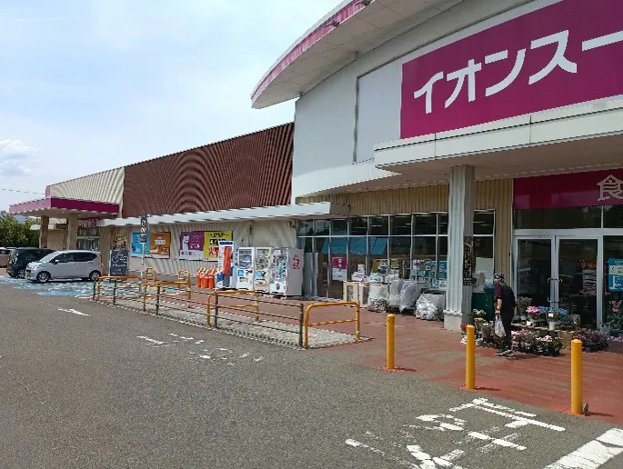 【イオンスーパーセンター陸前高田店】食品入口サービスカウンター側外 販促プロモーションや物販に最適なスーパー店外催事イベントスペース