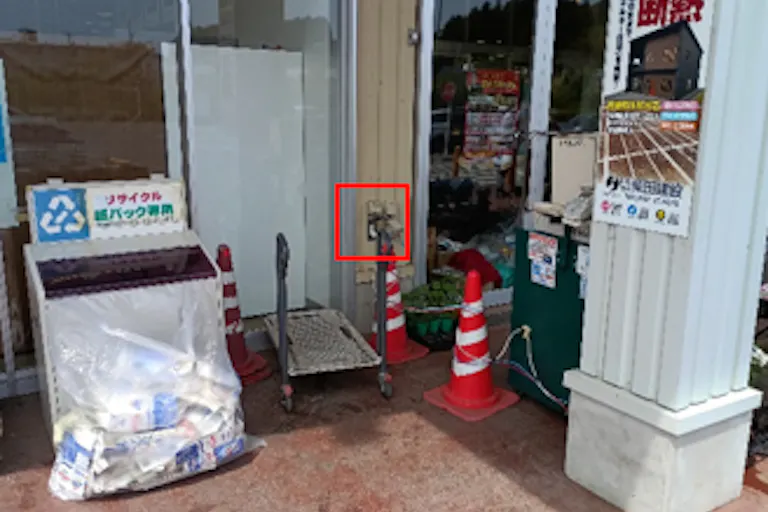 【イオンスーパーセンター陸前高田店】食品入口サービスカウンター側外 販促プロモーションや物販に最適なスーパー店外催事イベントスペースの画像5