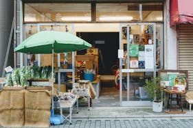 【西新井駅10分】催事やポップアップストアに最適な関原商店沿いにある軒下スペース