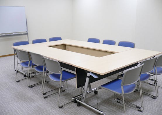 【フォルテワジマ】セミナーやワークショップに最適な会議室①スペース