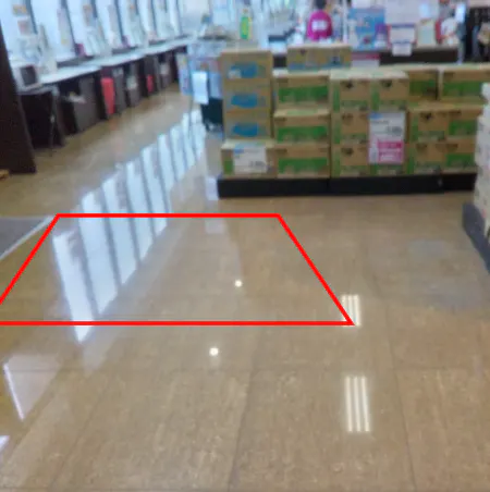 【マックスバリュ盛岡中屋敷店】サービスカウンター前 販促プロモーションに最適なスーパー店内催事イベントスペース